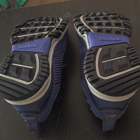 Reebok sneakers - Picture 3 of 3